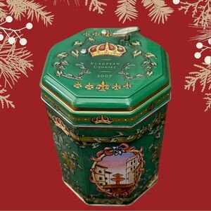 Stieffenhofer Music Box Cookie Tin Green Canister -Germany 2007